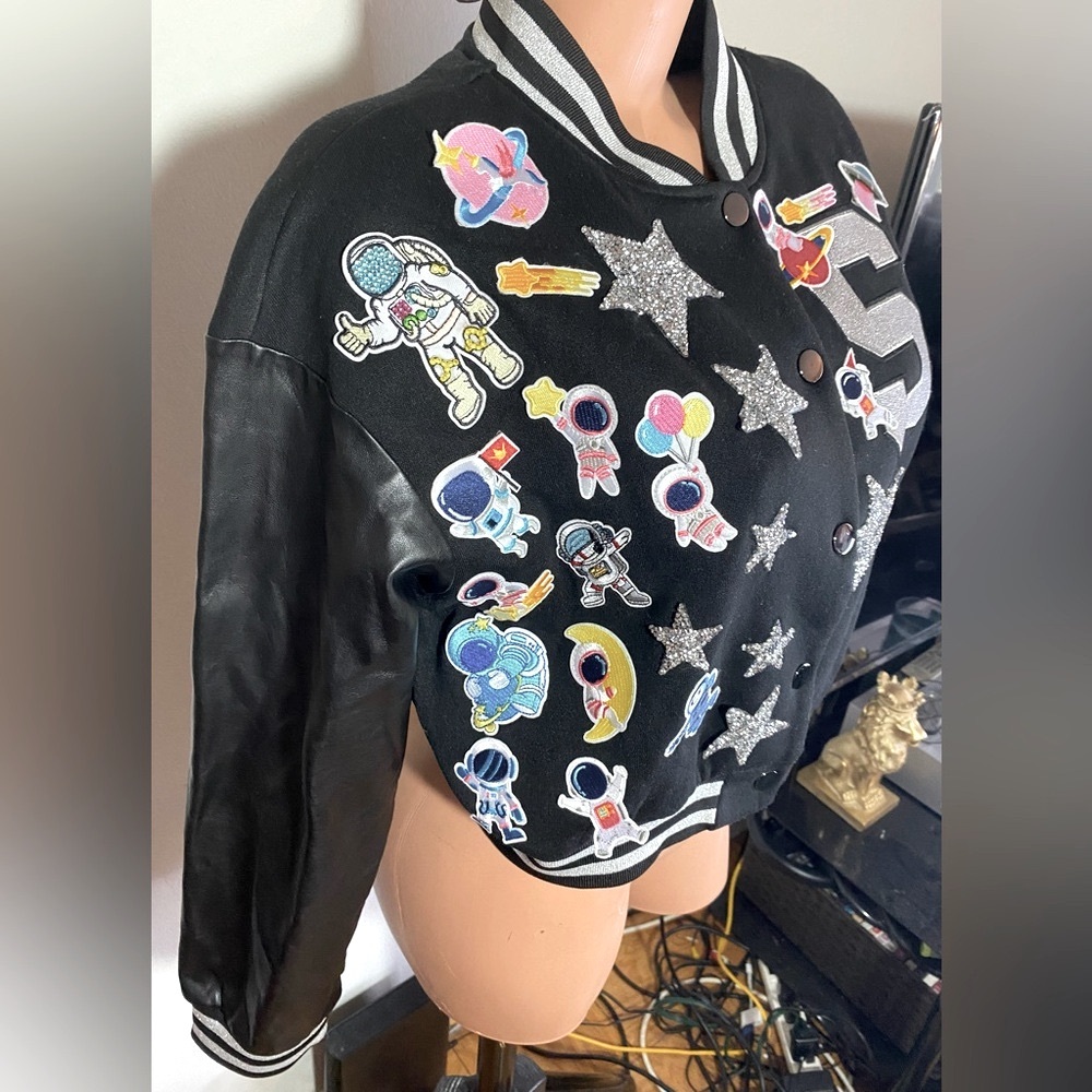 SHEIN Cropped Varsity Style Jacket Black Custom Patch-Work Size M - Picture 4 of 12